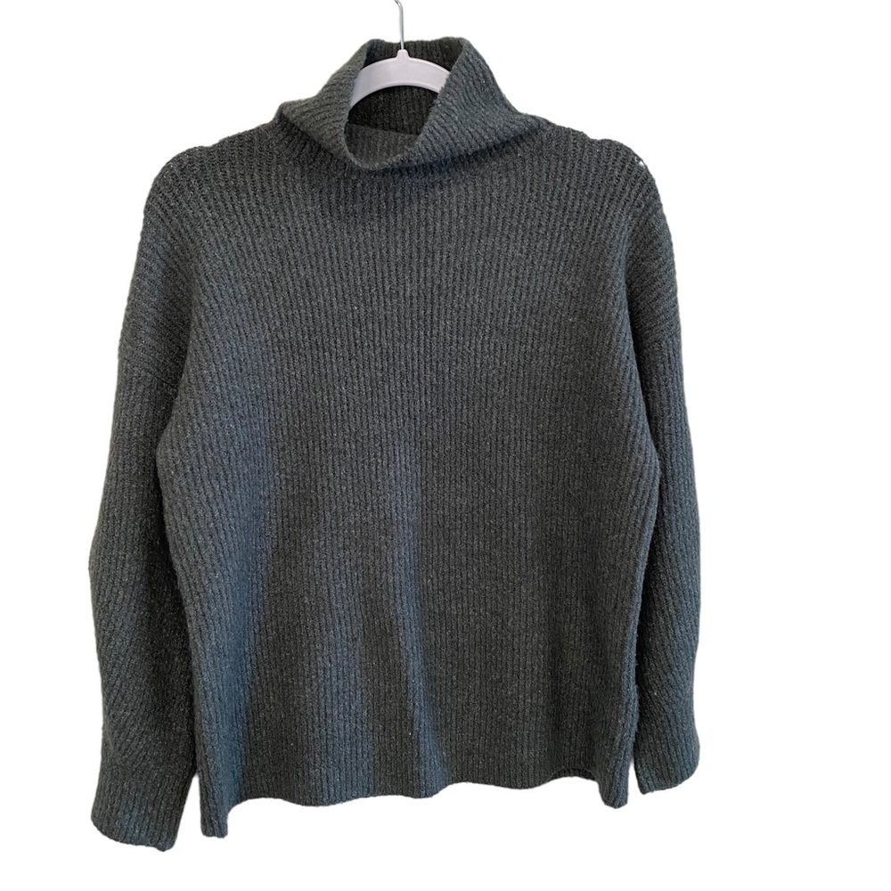 Sage Green Wool Blend Mock Turtleneck - Size Small (Oversized) French Co…
